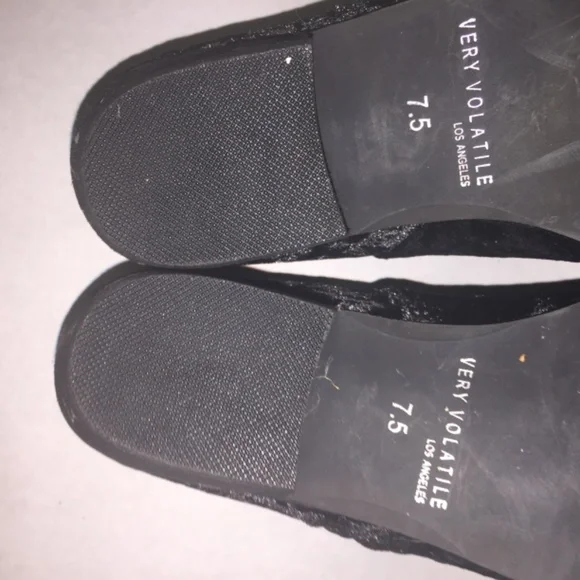 Crush Velvet/ velour ankle Booties - Picture 8 of 8